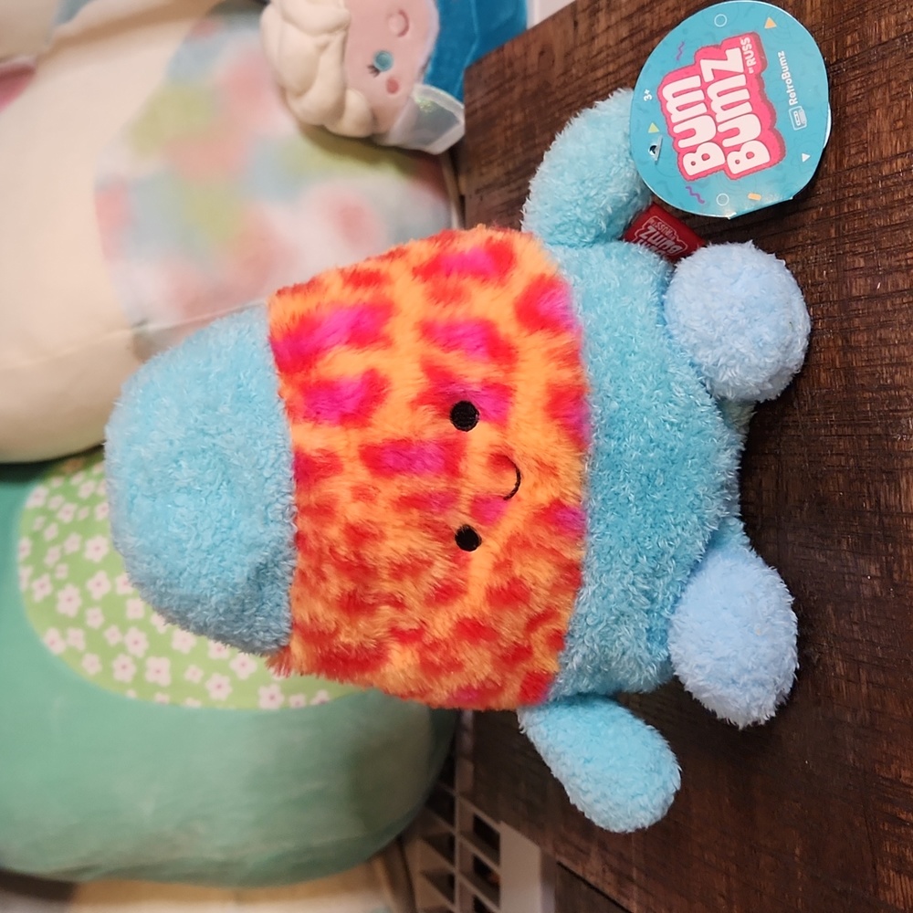 BumBumz Sara the Lava Lamp / RetroBumz squad by Kellytoy NEW WITH TAGS